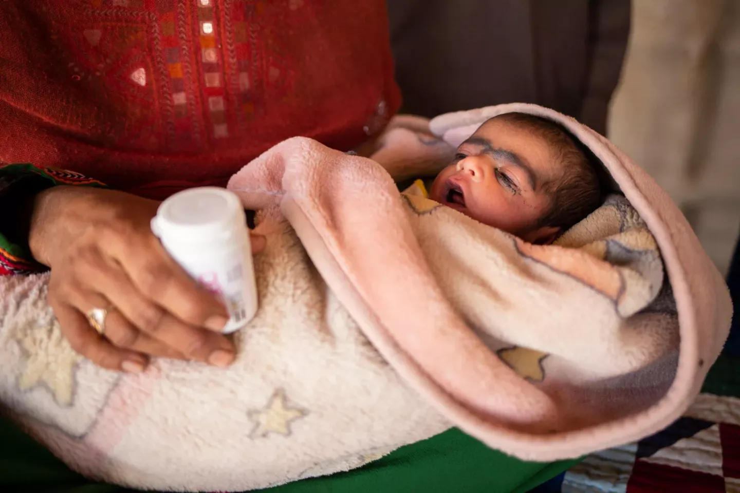Baby and mother in Pakistan